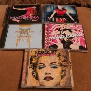 Madonna cd's!!! Perfect condition covers with pics
